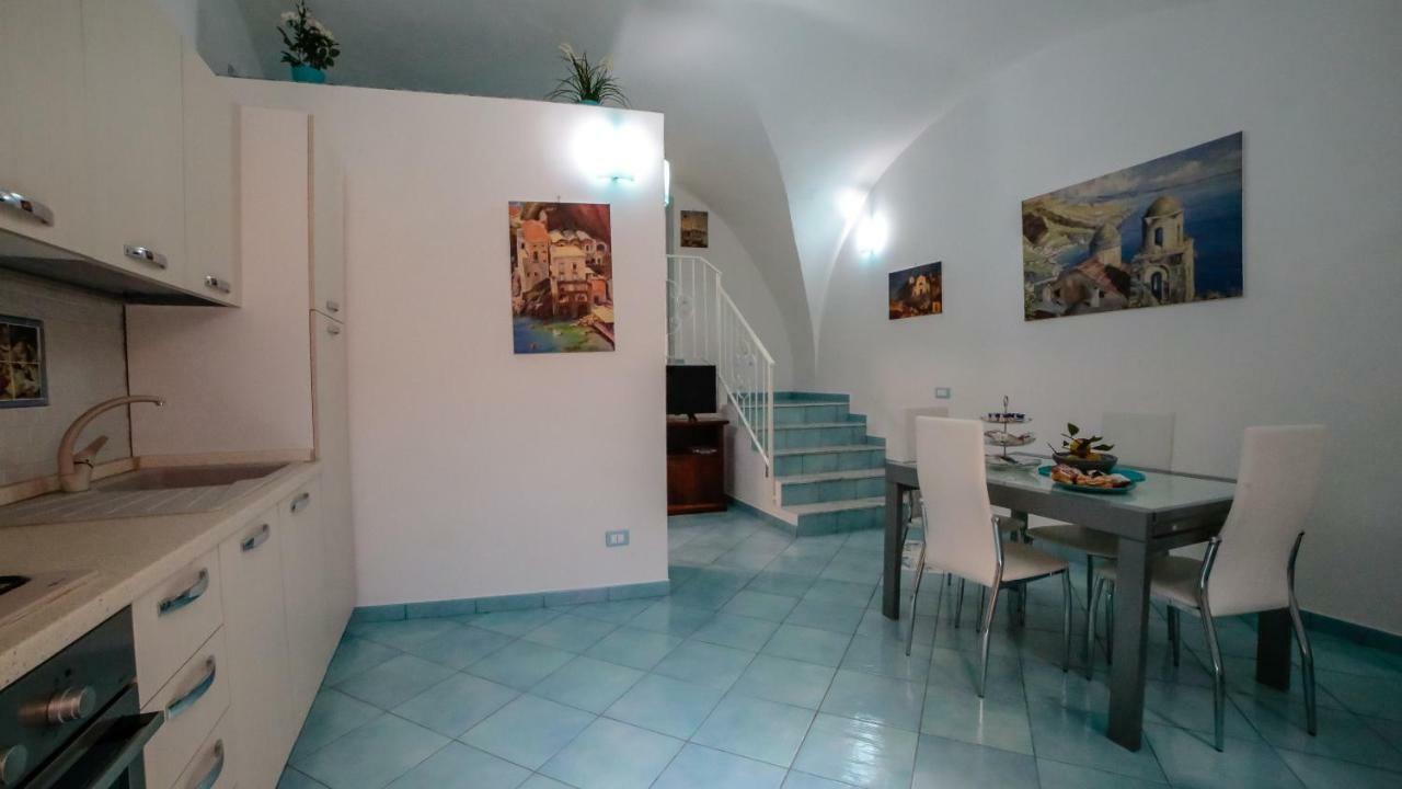 La Mostra Boutique Apartment Майори Экстерьер фото
